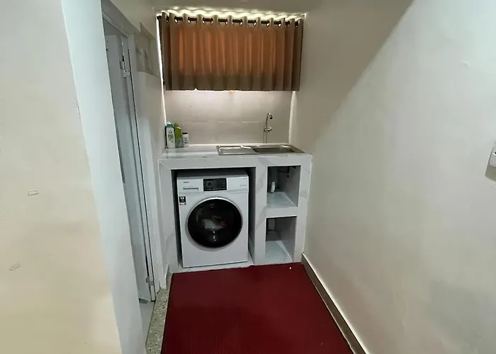 Little Hidden 2br 5 Min To Villa Legian (Bali)